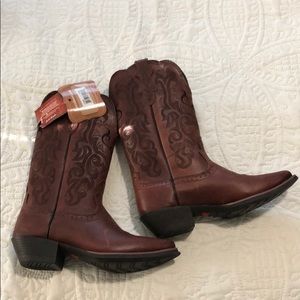 Justin’s size 7B cowboy boots